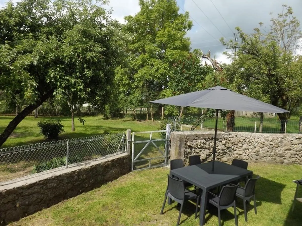 Maison Au Calme Avec Jardin, Cheminee Et Wi-Fi, Proche Lacs Et Activites En Pleine Nature - Fr-1-742-253 Champagnac  Holiday home Champagnac (Auvergne)