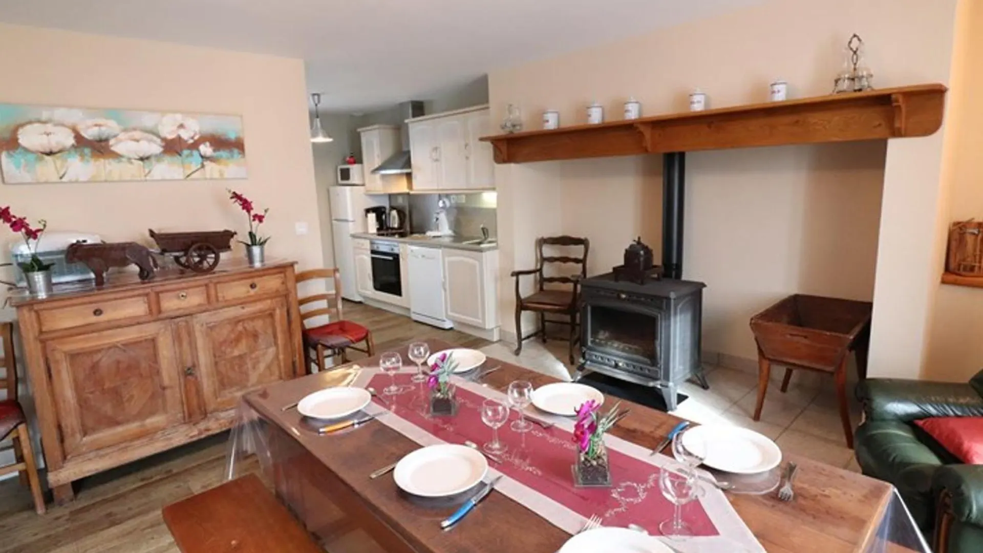 Maison Au Calme Avec Jardin, Cheminee Et Wi-Fi, Proche Lacs Et Activites En Pleine Nature - Fr-1-742-253 Champagnac  Champagnac (Auvergne)